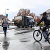 Eines der größten Probleme für Radfahrer in Gottmadingen ist die Orstmitte beim alten Rathaus. Hier schlängelt sich ein Radfahrer, der ...