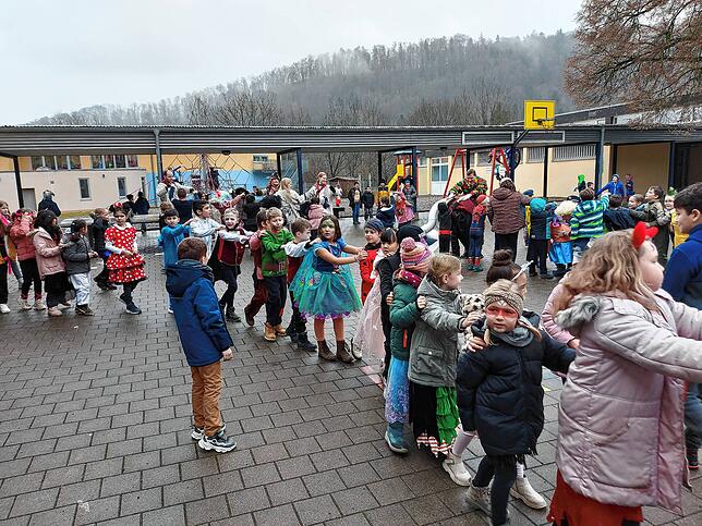 Bild 25: Bilder von der Schülerbefreiung in Stühlingen
