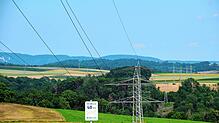 Der Anblick von Stromleitungstrassen ist für die Menschen in Breitenfeld längst Gewohnheit. Sie sprechen sich aber dagegen aus, dass in ...