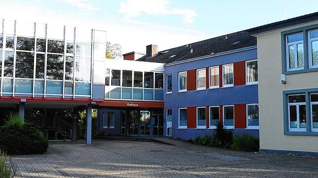 Das Rathaus in Rielasingen-Worblingen wird eng. Nun denkt der Gemeinderat über einen Erweiterungs- oder gar einen Neubau nach.