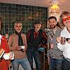 Michaela Huse, Lorenzo Patone, Roland Rossdeutscher, Barista Christian Ullrich und Bernd Luz (v. l.) lernen und probieren viel Neues ...