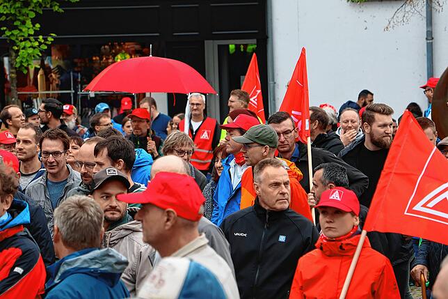 Bild 30: ZF Friedrichshafen: Bilder vom Protestmarsch gegen den Stellenabbau