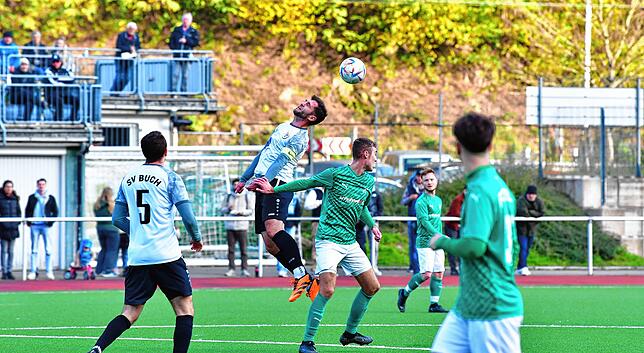 Bild 30: FC Zell besiegt den SV Buch mit 3:1 – und wir haben Bilder!