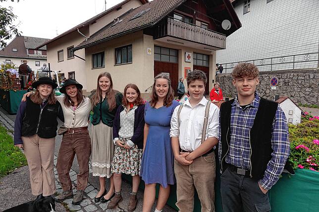 Bild 15: Erntedankfestumzug in Görwihl: Danke! Für die gute Ernte und für das schöne Wetter