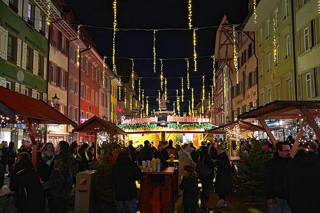 Bild 15: Endlich wieder Budenzauber! So schön ist der Weihnachtsmarkt in Waldshut