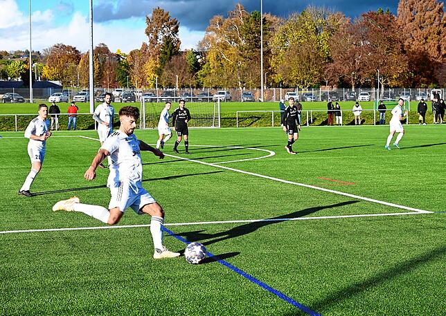 Bild 1: Die besten Bilder der Bezirksliga-Partie zwischen dem FC Hilzingen und dem SV Mühlhausen
