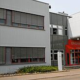 Im ehemaligen Ausstellungsgebäude, wo derzeit die IT-Abteilung der Firma Geberit als Mieter residiert, soll auch die ...