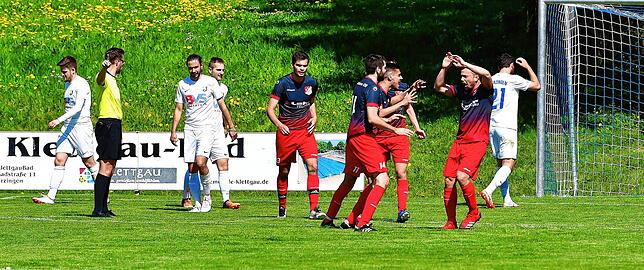 Bild 16: FC Schönau siegt überraschend mit 1:0 beim FC Erzingen &ndash; und wir haben Bilder!