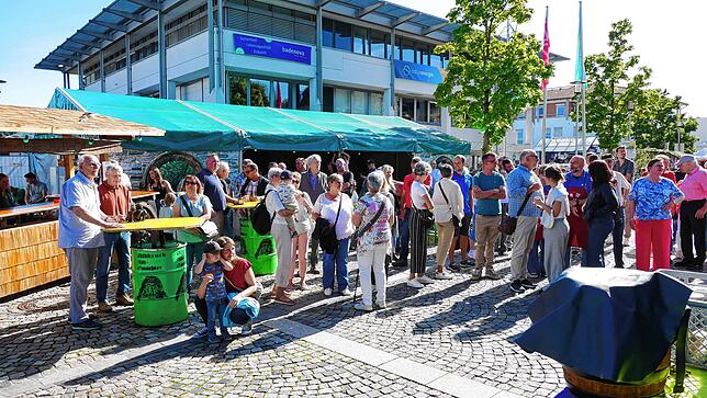 Bild 6: Albbrucker Dorffest: Ausgelassene Stimmung, zahlreiche Besucher und buntes Programm.
