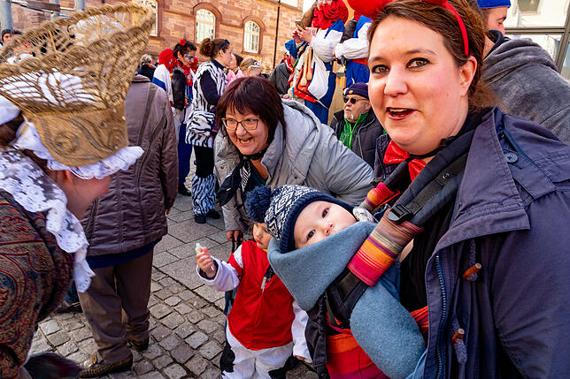 Bild 22: Bilder vom großen Kinderumzug in VS-Villingen am Schmotzigen &ndash; Teil 3
