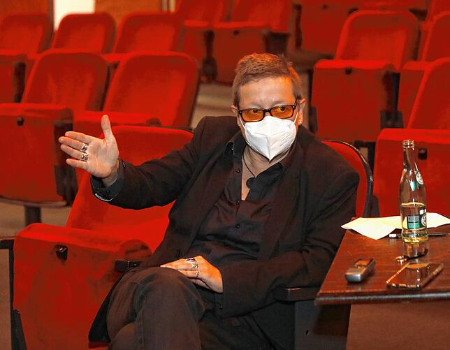 „Die mangelhafte Kommunikation verstehe ich nicht“: Karin Becker, Intendantin des Theaters Konstanz, fühlt sich oft zu spät ...