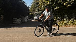 Wenn für Bürgermeister Fabian Prause keine Termine auswärts anstehen, ist er in Dogern gerne mit dem Fahrrad unterwegs – wie auch in ...