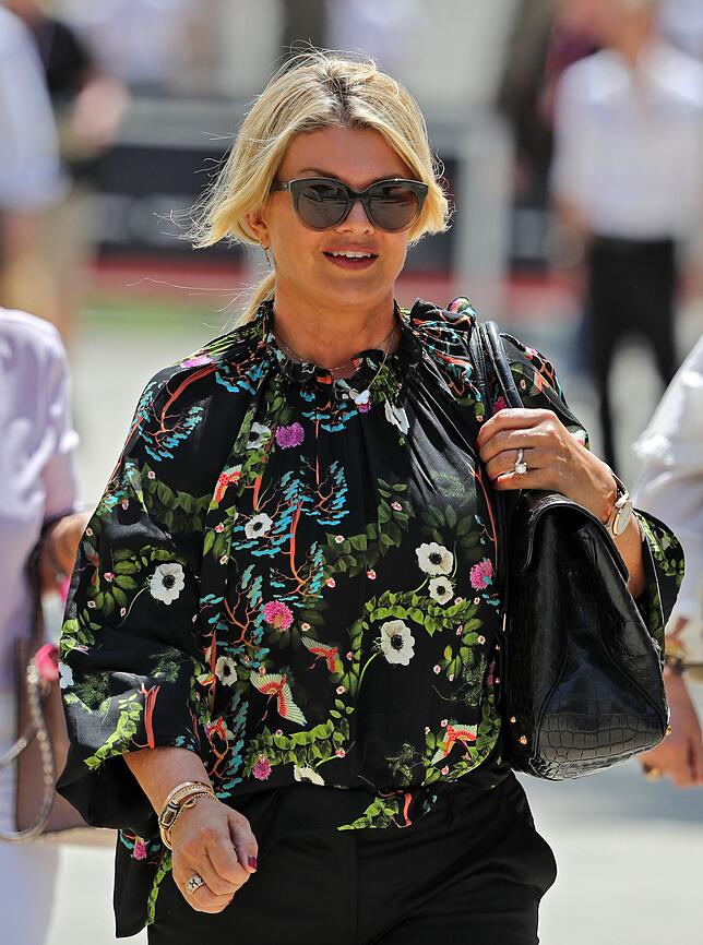 Corina Schumacher ist als Unterstützung mit nach Bahrain gekommen.