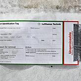Jedes Teil ist registriert und nummeriert vom Demontage-Trupp der Lufthansa-Technik.