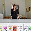 Ellen Martin ist Leiterin der Sammlung Grässlin. Sie kennt die Historie hinter den ausgestellten Werken der neuen Ausstellung ganz genau.