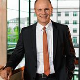 Oberbürgermeister Bernd Häusler: „Wir sind froh und erleichtert, dass die Polizei den Täter gefasst hat, der ja auch für andere ...