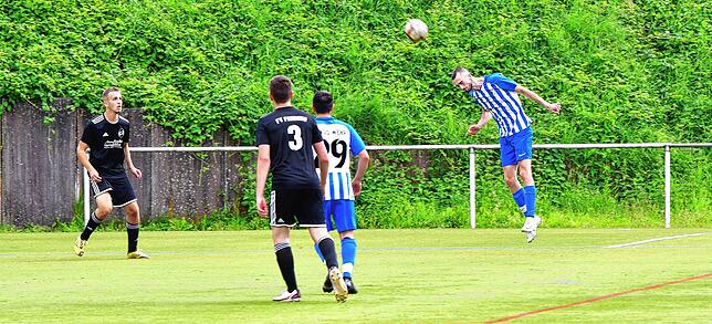 Bild 24: Spvgg. Wehr setzt sich bei der Qualifikation zum Rothaus-Bezirkspokal mit 2:0 gegen den FV Fahrnau durch &ndash; und wir haben Bilder!
