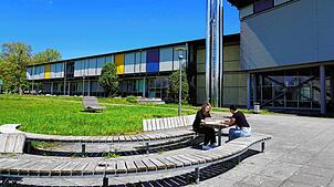Die Hochschule Albstadt-Sigmaringen belegt im aktuellen Hochschulranking des Centrums für Hochschulentwicklung (CHE) wieder viele ...