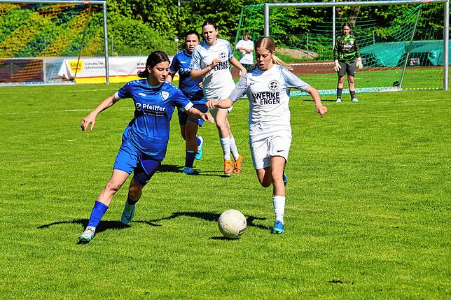 Bild 18: Jubel bei den C-Juniorinnen des Hegauer FV! Unsere Bilder vom Verbandspokal-Finale