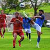 Cihan Aydin (rechts, auf dem Archivbild gegen die SG Reichenau) sorgte mit seinem Kopfballtor für den 1:0-Erfolg des BC Konstanz-Egg ...