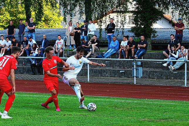Bild 13: SV 08 Laufenburg verliert Pokalpartie gegen Freiburger FC erst in der Verlängerung &ndash; und wir haben Bilder!