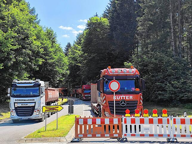 Die Straße zwischen dem Ortsende von Gallmannsweil und dem Kreisverkehr Richtung Heudorf ist aktuell gesperrt. Von 16. bis ...