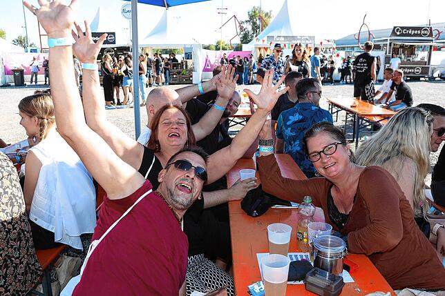 Bild 13: Gute Laune beim Gute-Zeit-Festival: Die besten Bilder vom Samstagmittag