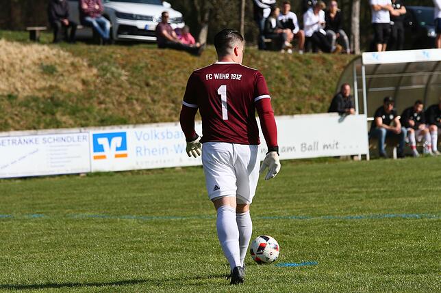 Bild 19: Die Spvgg. Brennet-Öflingen besiegt den FC Wehr mit 3:2 – und wir haben die Bilder