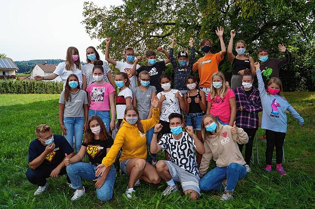Das Leiterteam der KJG Frickingen organisierte trotz des pandemiebedingt ausgefallenen Zeltlagers Lagerspaß mit Hygienekonzept.