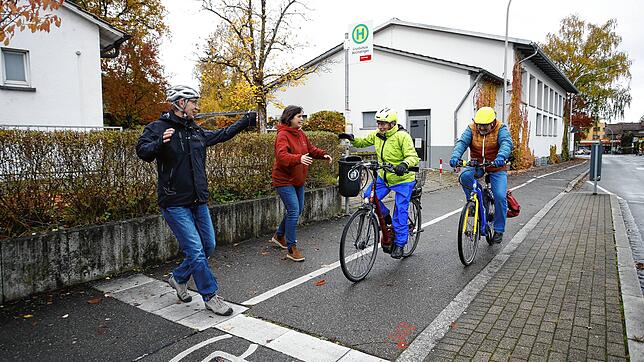 Gefährliche Situationen zuhauf im Stadtteil Wollmatingen: Einige Brennpunkte hat der SÜDKURIER gemeinsam mit Stadträten und ...