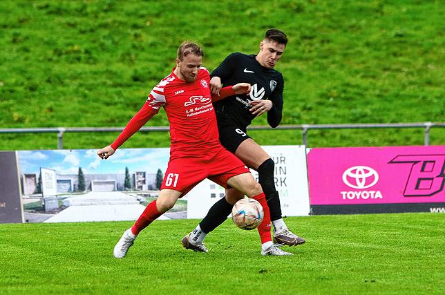 Bild 2: Die besten Bilder vom Spitzenspiel zwischen FC RW Salem und BC Konstanz-Egg