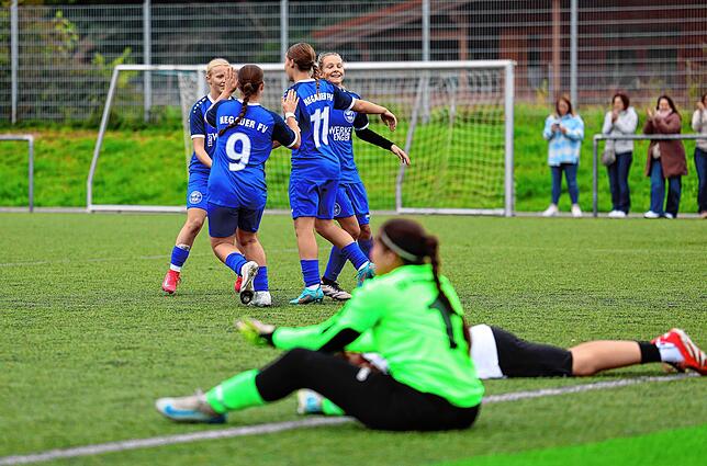 Bild 38: Unsere große Bildergalerie vom Oberliga-Spiel der B-Mädchen des Hegauer FV gegen den FV Deuchelried