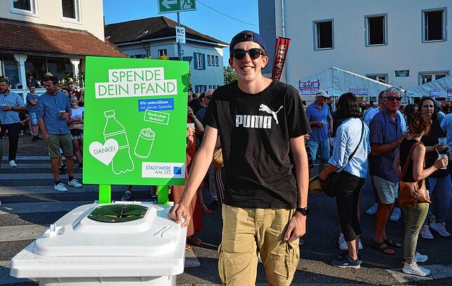 Bild 21: Gute Stimmung beim dritten Konzertabend des Markdorf Open-Air 2025
