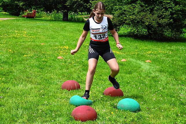Balance und Geschicklichkeit waren gefragt bei der Sommerskiolympiade des Deutschen Skiverbandes in Todtmoos.