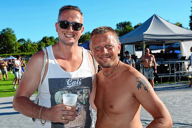 Bild 10: Gute-Zeit: Bilder von DJ Pretty Pink und Anja Schneider beim Festival in Konstanz