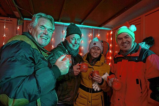 Bild 13: Weihnachtsmarkt macht einfach Spaß: Die schönsten Bilder aus Waldshut vom Samstagabend