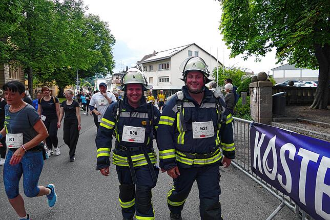 Bild 33: Donaueschingen schnürt die Laufschuhe. Schutzengellauf für den guten Zweck bringt 11000 Euro ein.