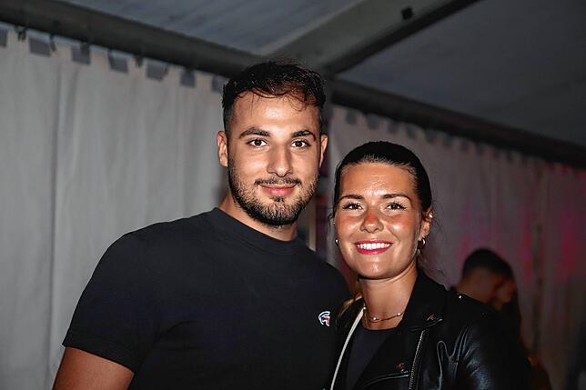 Bild 26: So war die Stimmung beim Aach-Linzer Weinfest