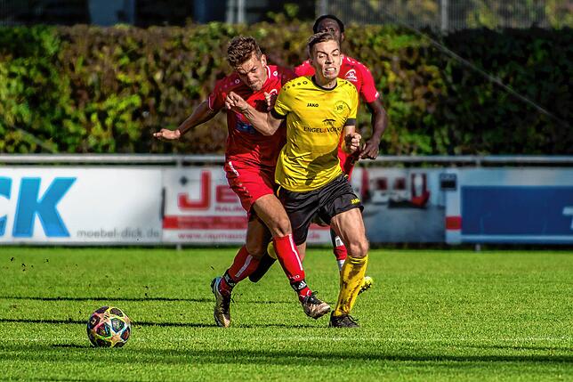 Bild 8: SC Lauchringen und VfR Horheim-Schwerzen trennen sich 2:2&ndash; und wir haben Bilder!