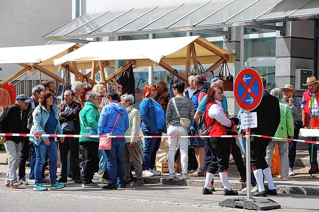Bild 29: HGV beschert Familien einen schönen Markt