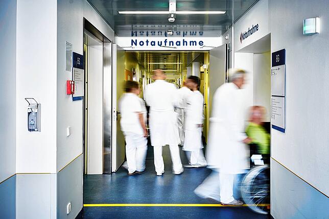 In der Notaufnahme des Klinikums Hochrhein herrscht sehr oft Hochbetrieb. Nach Schließung der Notfallpraxis in Bad Säckingen fordert das ...
