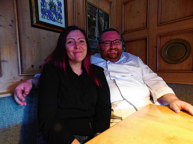 Barbara und Daniel Wrona haben sich im „Schwanenstüble“ kennen- und lieben gelernt. Mittlerweile sind sie verheiratet und Eltern einer ...