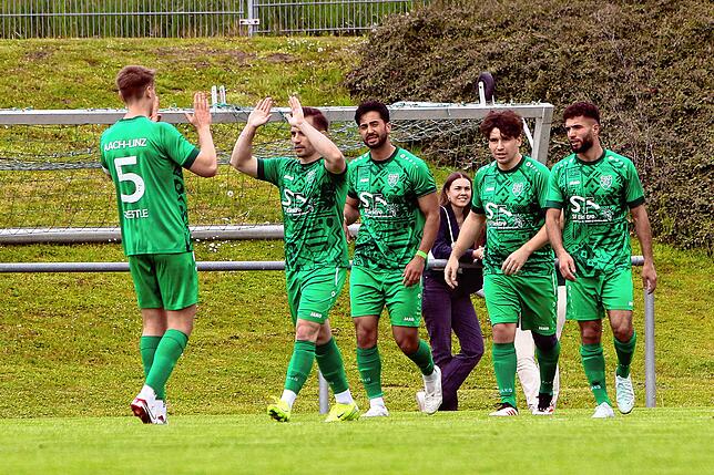 Bild 34: TSV Aach-Linz gewinnt 2:0 beim SV Deggenhausertal. Wir waren mit der Kamera dabei!