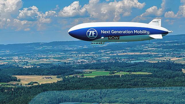 (Archiv) Am 20. Juli 2024 verkehrte das Luftschiff der Deutschen Zeppelin-Reederei vom Konstanzer Flugplatz aus.