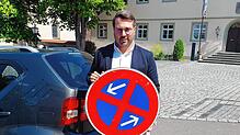 Hauptamtsleiter Mario Streib will Parkplätze am Rathaus beibehalten.