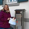 Bianca Mack, die bei der Gemeinde Bodman-Ludwigshafen für die Wahlorganisation zuständig ist, hat am Montagmorgen um 7.30 Uhr drei ...