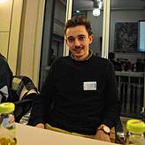 Alexander Schellhammer von der Gaststätte Zwölfe wünscht sich mehr Leben in der Stadt.