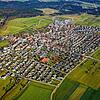 Das Infektionsgeschehen im Kreis Tuttlingen nimmt wieder Fahrt auf. In Neuhausen ob Eck (Bild) sind die Fallzahlen gemessen an der Größe ...