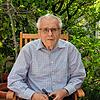 Walter Hiller sitzt in seinem Garten. Für entspannte Stunden dort hat er bald viel mehr Zeit, denn er tritt nach 52 Jahren nicht mehr ...