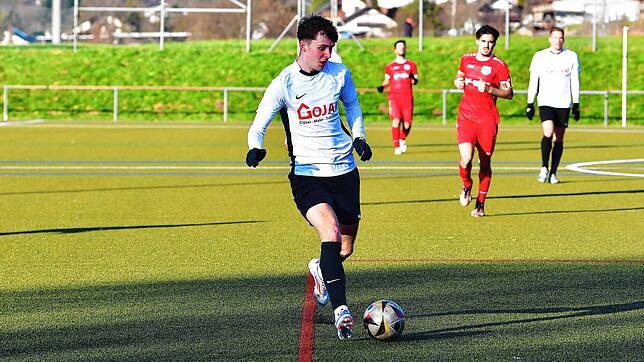Hattrick: Marco Hanser – hier ein Archivbild – machte nach dem Seitenwechsel aus der 2:0-Führung mit seinem Dreier-Pack den ...